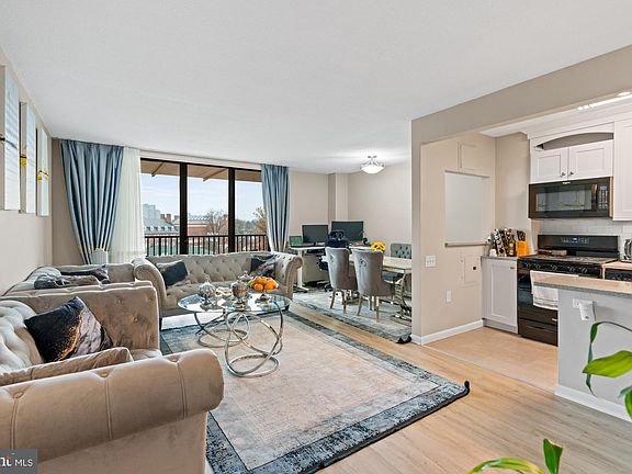 3rd image of 4242 E West Hwy #613