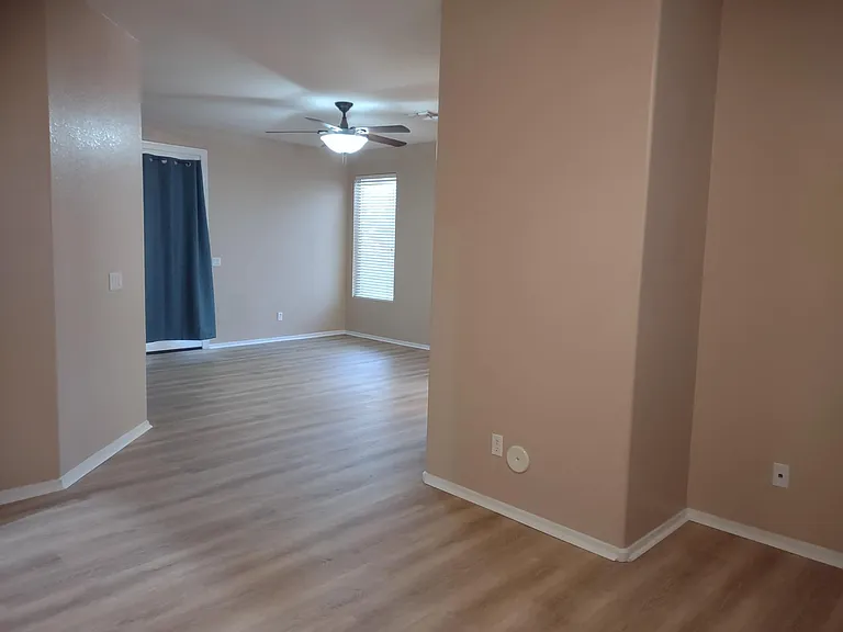 20411 N 94th Ln — Photo 2