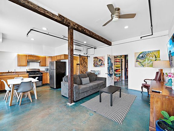2nd image of 2717 S El Camino Real #4
