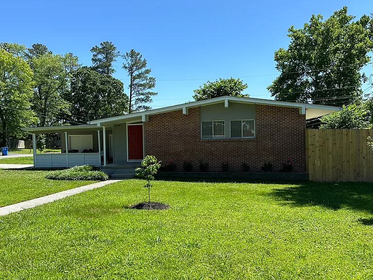 8106 Royal Dr — Photo 9