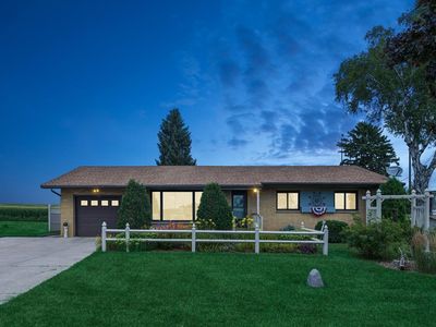 14135 240th St E, Cannon Falls, MN, 55009