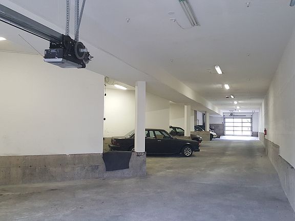5th image of 3010 W Marine View Dr APT A
