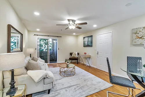 880 E Fremont Ave #722 Photo 1