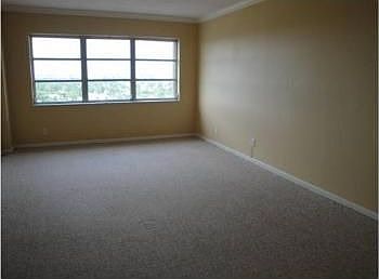 5th image of 340 Sunset Dr APT 1106