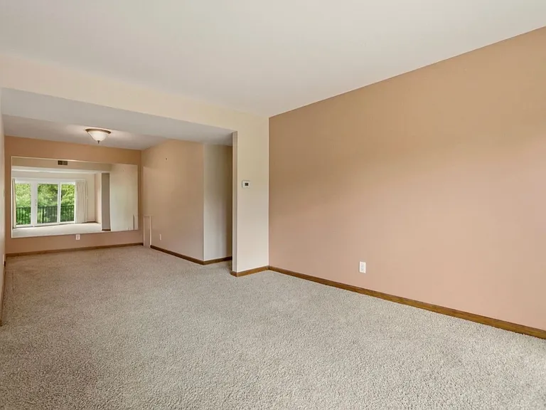 205 Provincial Ct #63 — Photo 8