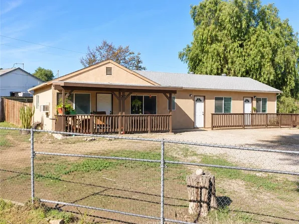 23602 Cassandra Dr, Canyon Lake, CA 92587