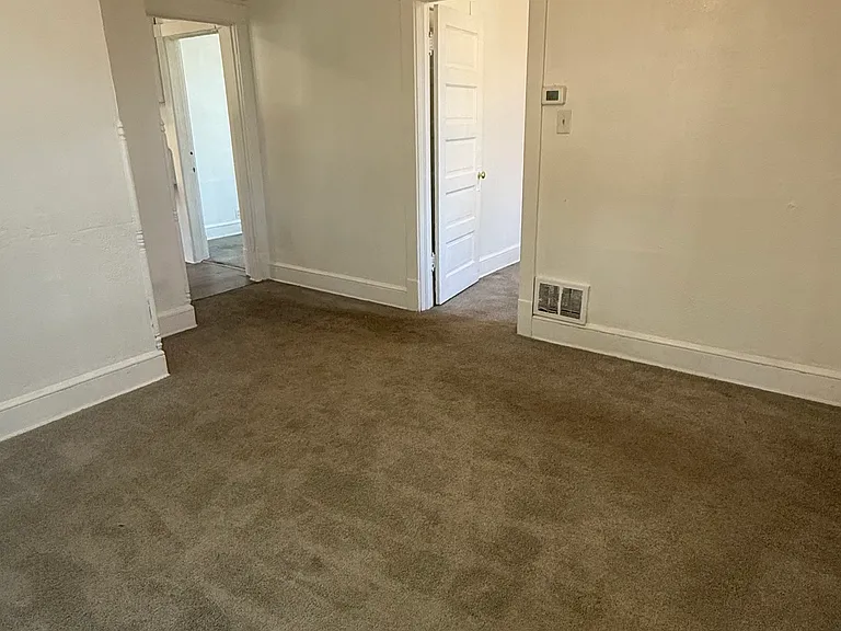 2110 W Grant St #1 — Photo 11