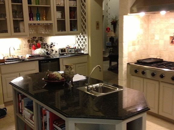 Large Kitchen