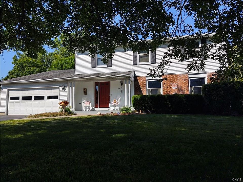 1st image of 31 Carousel Ln