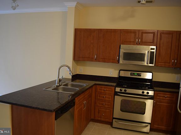 3rd image of 12937 Centre Park Cir APT 206