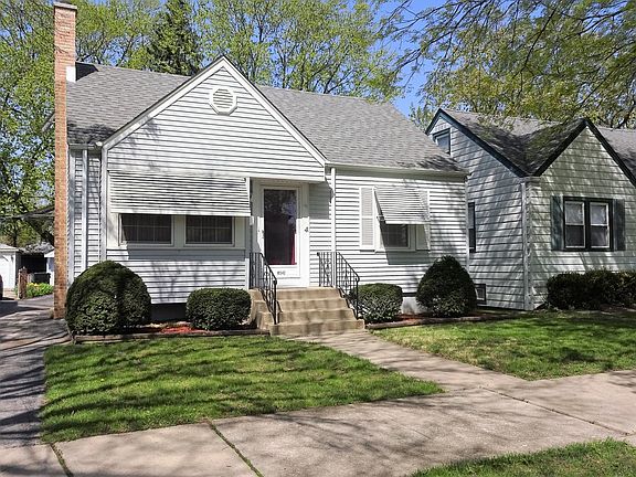 3rd image of 10342 S Christiana Ave