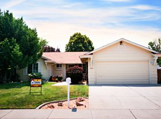 1867 Golden Spike Dr, Sparks, NV 89434