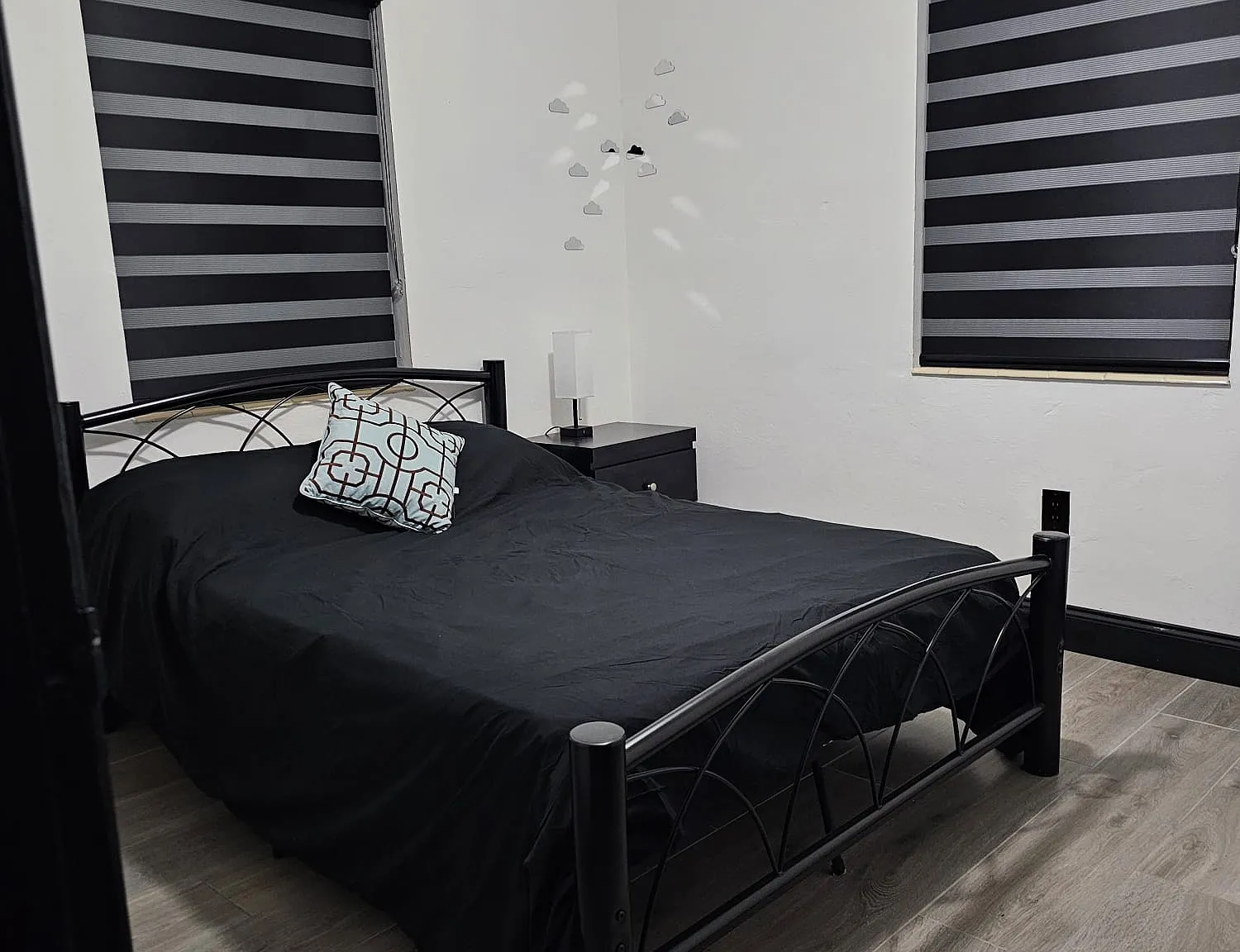 2 bed, $2,400 — Photo 3
