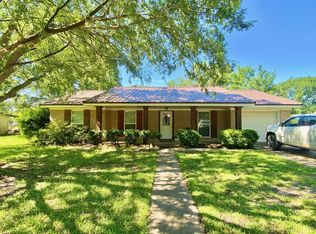 685 W 4th St, Groveton, TX 75845