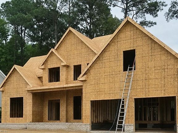 2nd image of 1221 Founders Pointe Trl