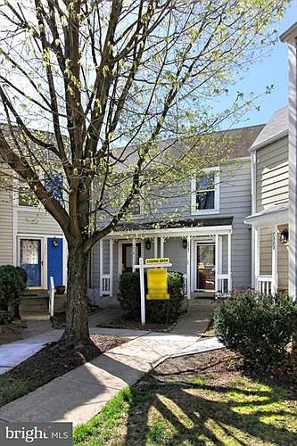 1st image of 7321 Castleberg Ct