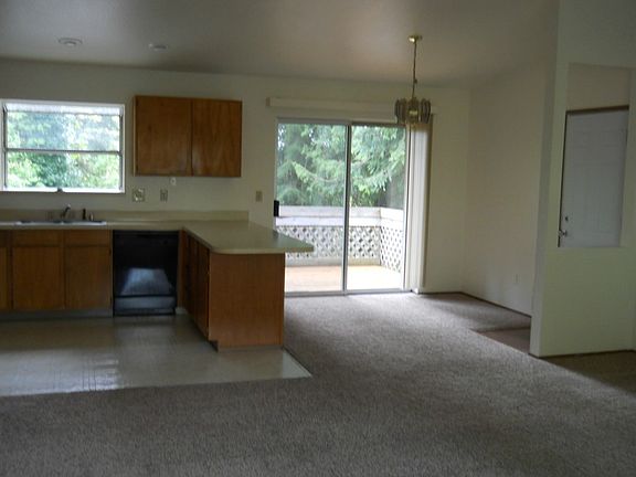 5th image of 76017603 143rd St NW