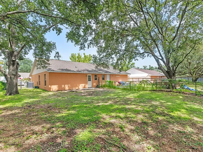 1022 Disston Ave — Photo 24