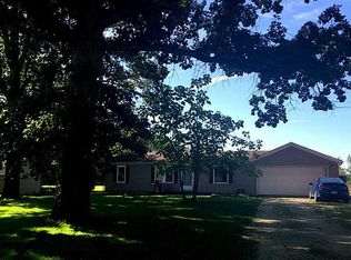 7040 Cottonwood Rd, Celina, OH 45822