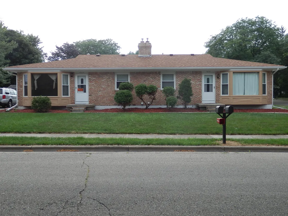 Building Photo - 1229 Ferndale Ave