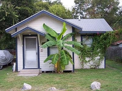 1st image of 279 OELKERS ST