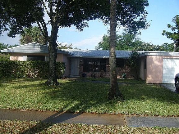 2nd image of 741 NW 66th Ave
