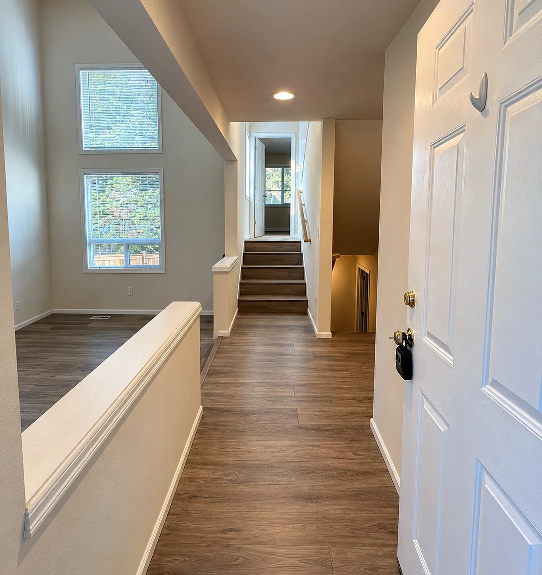 3 bed, 1700 sqft, $3,300 — Photo 3