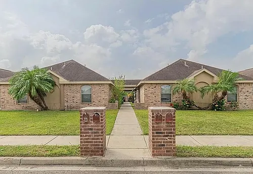 803 W Emerald Dr #A Photo 1
