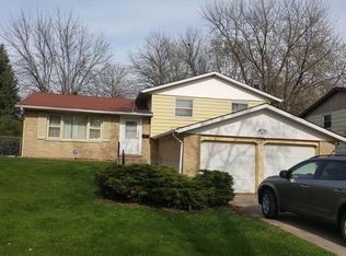 21907 Olivia Ave, Sauk Village, IL