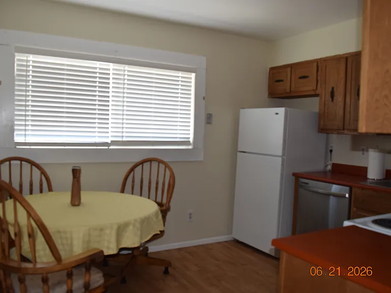 eat-in kitchen with all dishes and cookware