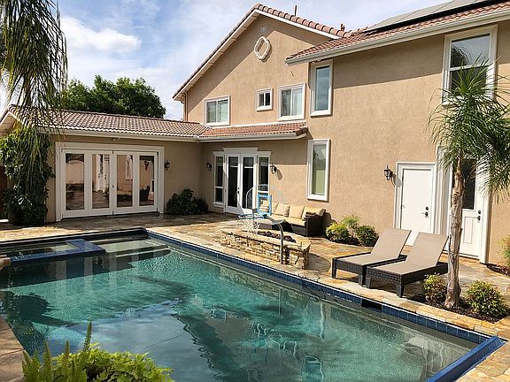 2nd image of 42014 Camino Casana