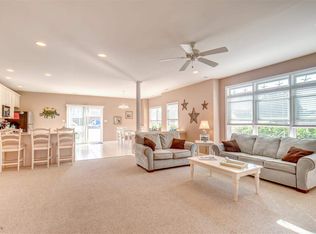 125 W Cardinal Rd, Wildwood Crest, NJ 08260