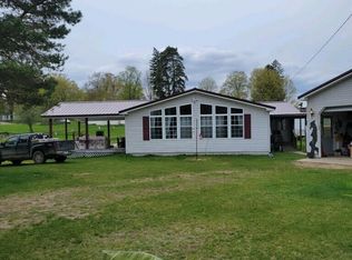 151 N 5th St, Blanchard, MI 49310