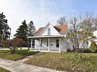 415 3rd Ave SE, Independence, IA 50644