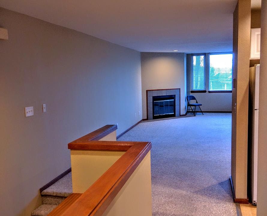 1st image of 2350 10th Ave E APT 225