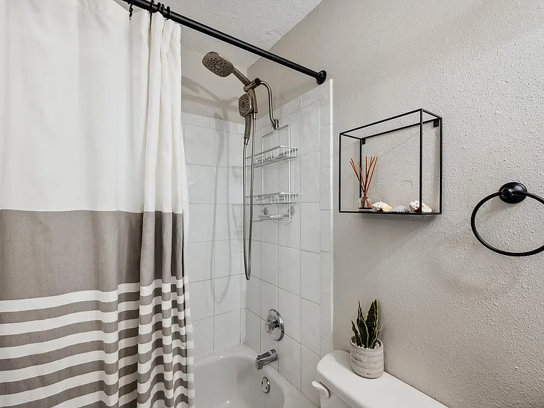 5121 Coquina Key Dr SE #A — Photo 10