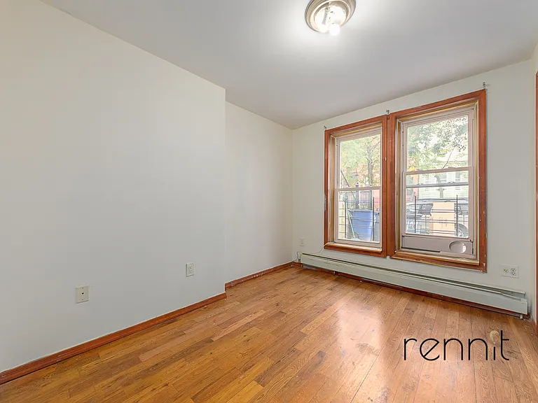 1168 Putnam Ave #PRIVATE-BACKYARD — Photo 8