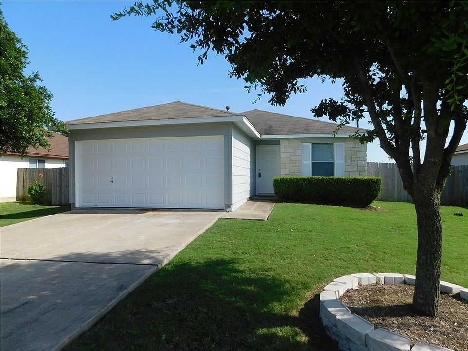 1st image of 322 Stewart Dr