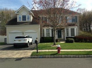 33 Fabiszewski Way, Parlin, NJ 08859