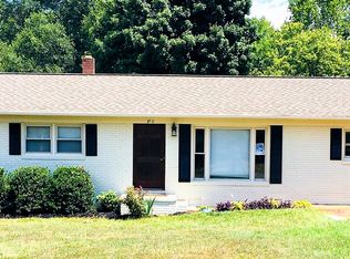 300 W Buckoak St, Stanley, NC 28164