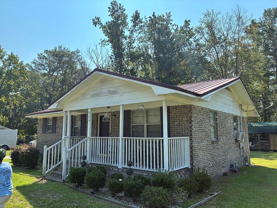 1st image of 804 Gadsden Loop