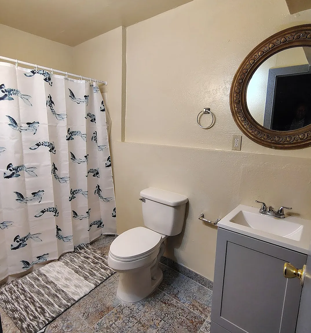 2 bed, 800 sqft, $1,650 — Photo 1