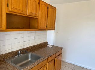835 E 152nd St, Bronx, NY 10455