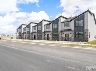 739 N Curlew Dr, Idaho Falls, ID 83401