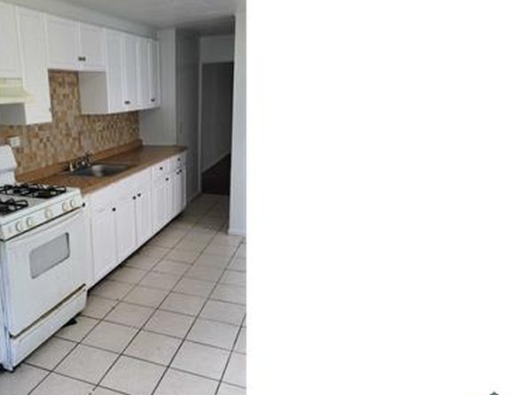 468 S Main St #1