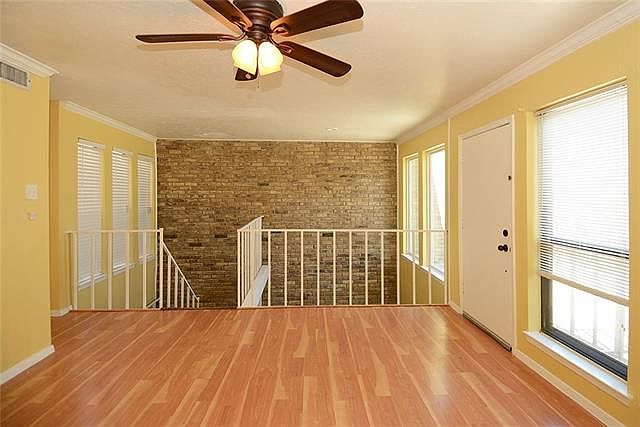 1st image of 2267 Jamestown Ln