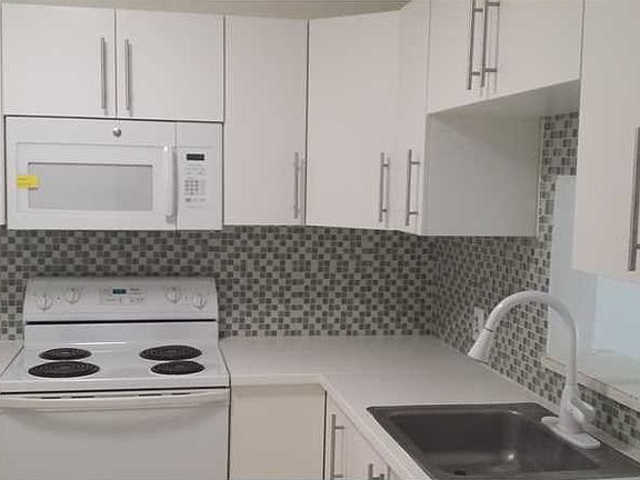 2nd image of 11925 NE 2nd Ave #B409
