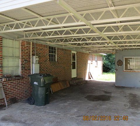 3rd image of 2303 Highway 84