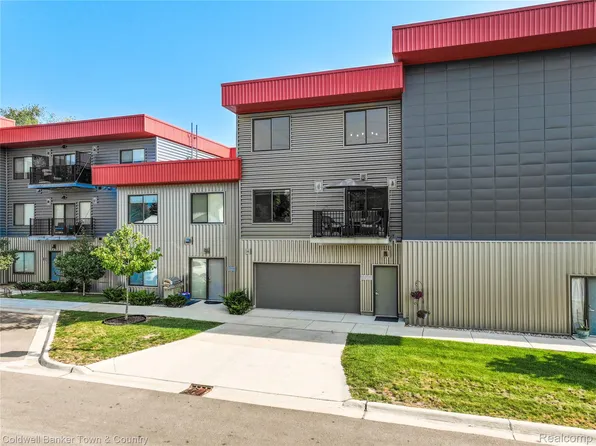 293 N 2nd St #106, Brighton, MI 48116