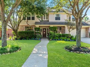 5835 Pinelake Crossing Dr, Spring, TX 77379